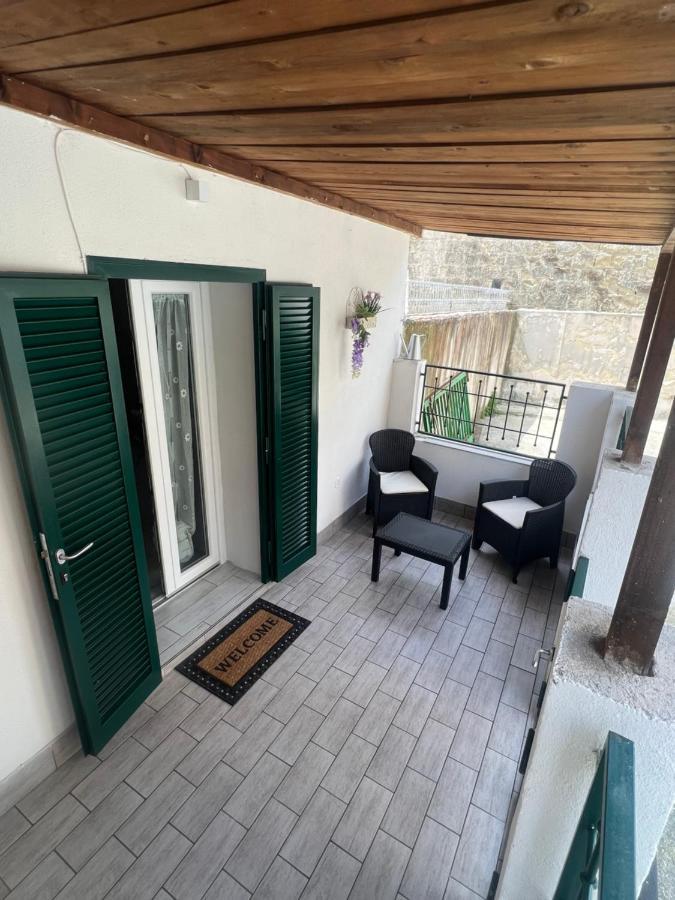 B&B Casa Vacanze Nonna Clara Νάπολη Εξωτερικό φωτογραφία
